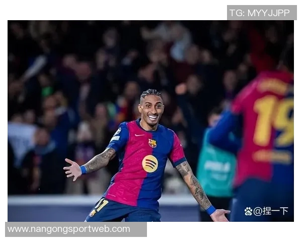 阿斯称拉菲尼亚是巴萨进攻核心关键时刻助力球队逆转局势 阿斯称拉菲尼亚是巴萨进攻核心关键时刻助力球队逆转局势