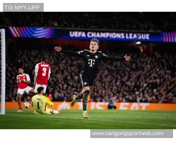 基米希苦练角球展现决心本赛季助攻4球彰显实力与勇气 基米希苦练角球展现决心本赛季助攻4球彰显实力与勇气