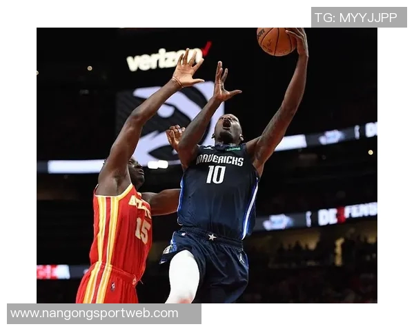 卡梅隆布泽尔全能表现助杜克大胜对手38分展现统治力 卡梅隆布泽尔全能表现助杜克大胜对手38分展现统治力