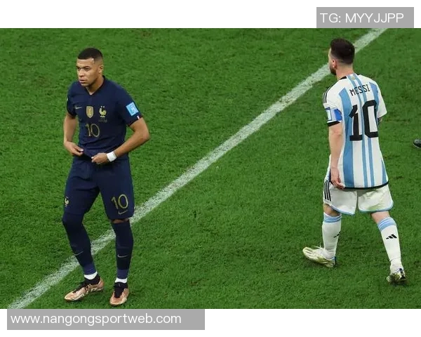 姆巴佩在世界杯决赛中戴帽却遭遇失利,称阿根廷配得上胜利应铭记这一刻 姆巴佩在世界杯决赛中戴帽却遭遇失利,称阿根廷配得上胜利应铭记这一刻