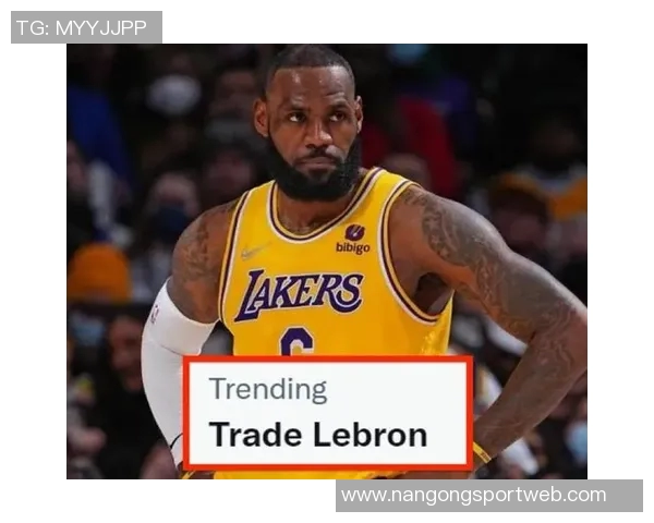 特纳半场表现低迷仅得5分3板1助2帽引发球迷热议 特纳半场表现低迷仅得5分3板1助2帽引发球迷热议