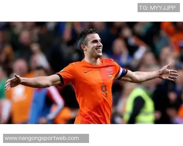 范佩西称赞弗格森管理艺术温格是其足球生涯的启蒙导师 范佩西称赞弗格森管理艺术温格是其足球生涯的启蒙导师