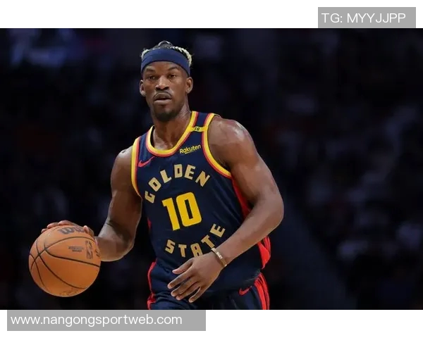 巴特勒谈持球失误问题库里追梦可自由发挥而库明加与TJD需谨慎 巴特勒谈持球失误问题库里追梦可自由发挥而库明加与TJD需谨慎